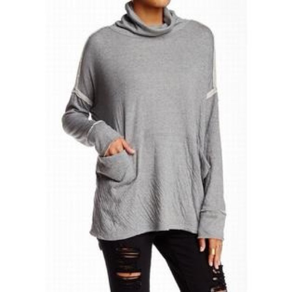 Free People Tops - FREE PEOPLE Long Flight Pullover Sweater